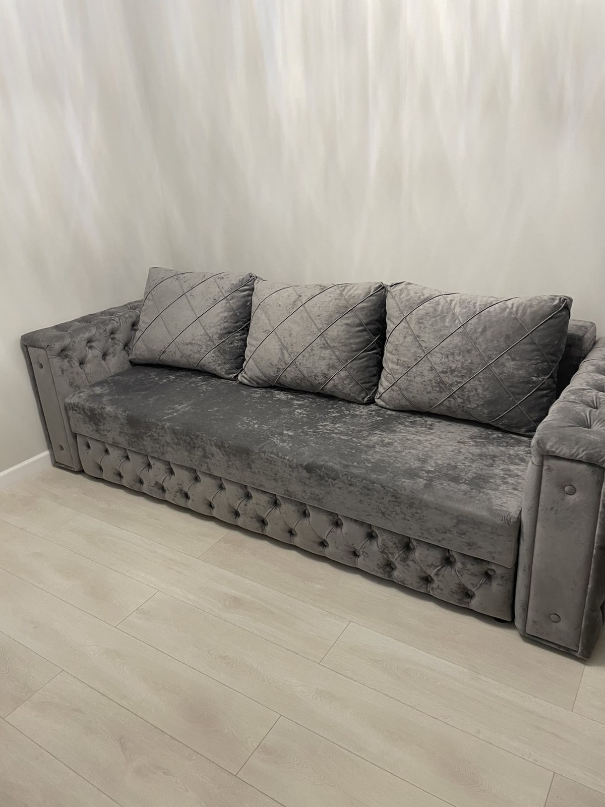 Canapea Oscar 2.4 m dormi.md