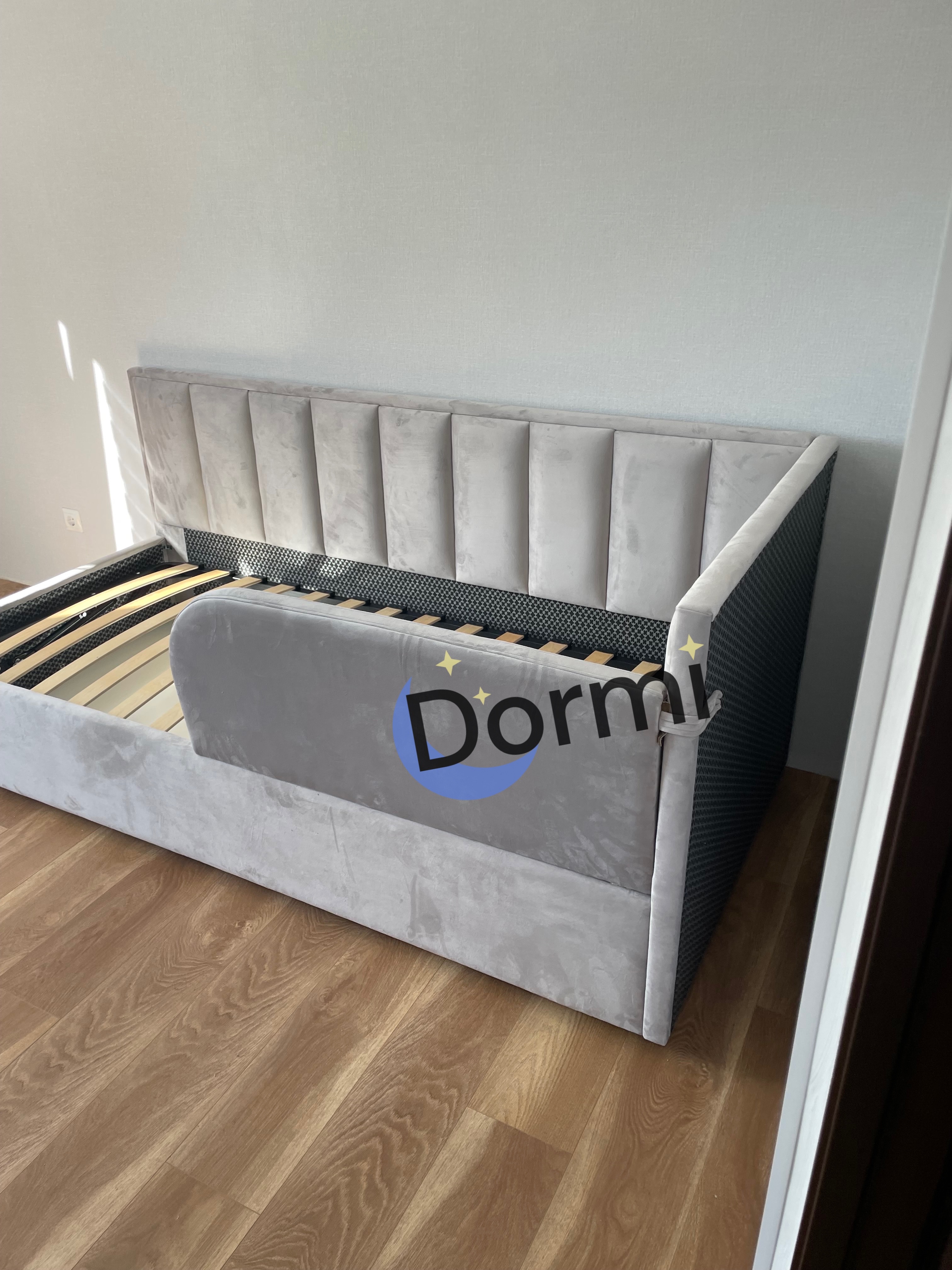 Pat Soho copii dormi.md 90*200