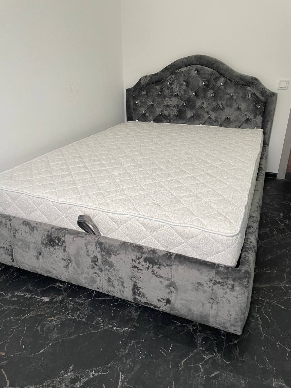 Pat Imperia lux dormi.md