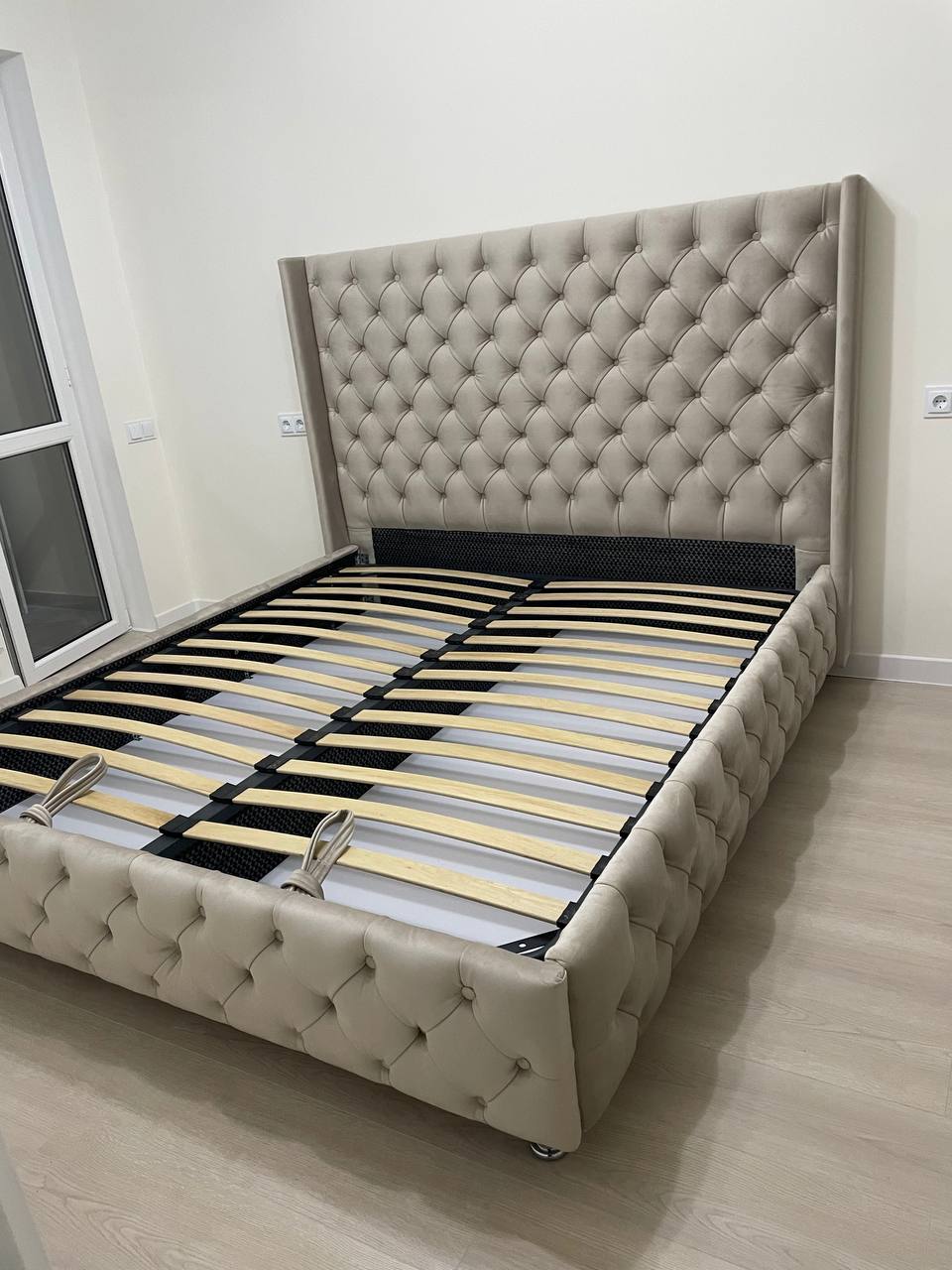 Pat Tiffany Clasic dormi.md