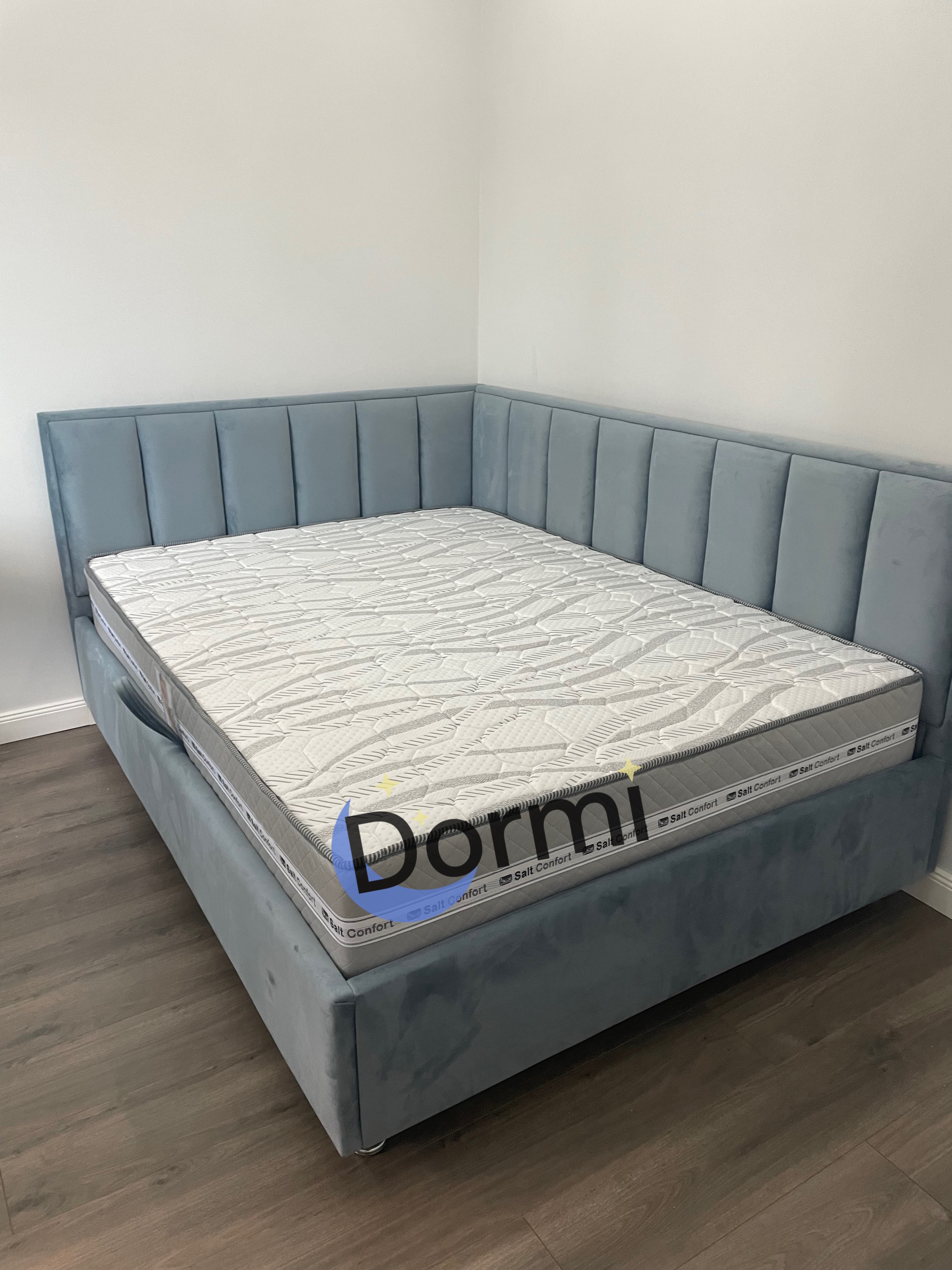 Pat Soho mini dormi.md