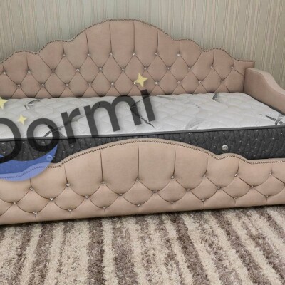 Pat Imperia copii dormi.md